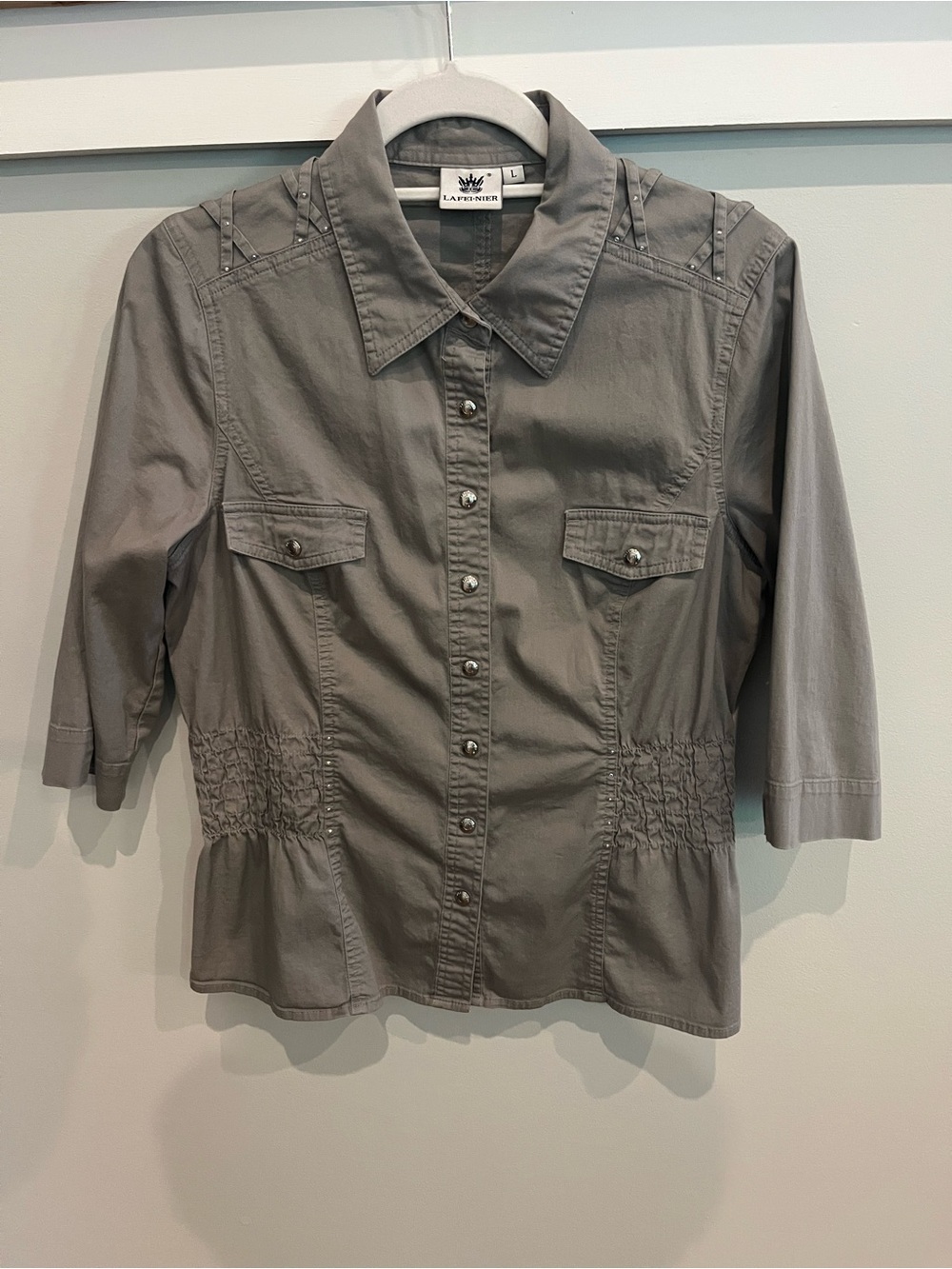 LAFEI NIER  Gray Button-Front Shirt Jacket